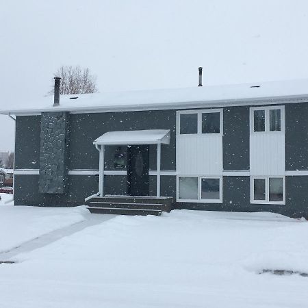 Polar Nights Bed & Breakfast Yellowknife Dış mekan fotoğraf