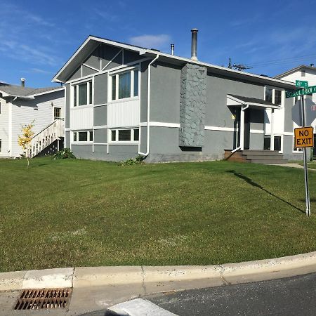 Polar Nights Bed & Breakfast Yellowknife Dış mekan fotoğraf