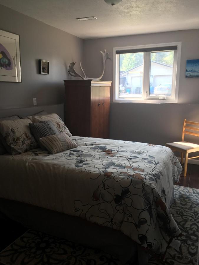 Polar Nights Bed & Breakfast Yellowknife Dış mekan fotoğraf