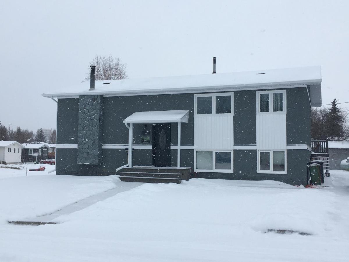 Polar Nights Bed & Breakfast Yellowknife Dış mekan fotoğraf