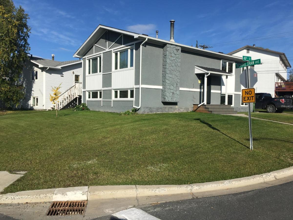 Polar Nights Bed & Breakfast Yellowknife Dış mekan fotoğraf